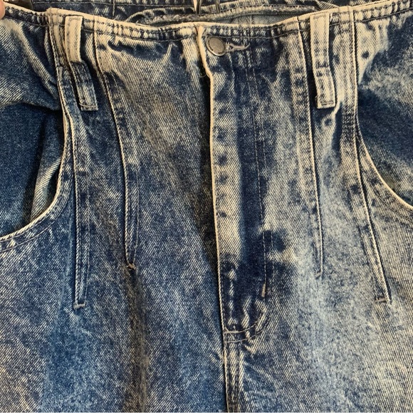 Vintage Retro | High Waisted | Acid Wash Jeans - Picture 5 of 6